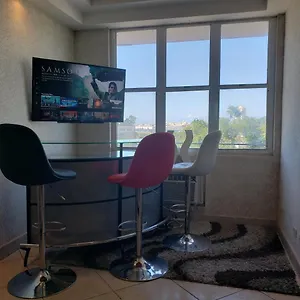 Apt In San Juan, 4 Guests Max, 1 Br-1 Bth, Full Kitchen, Free Internet-parking San Juan